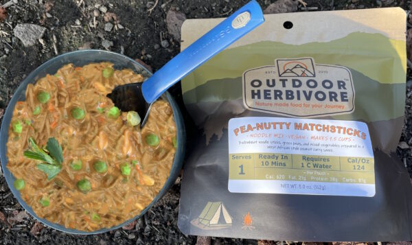 Example of a high protein backpacking meal that is entirely plant-based!
